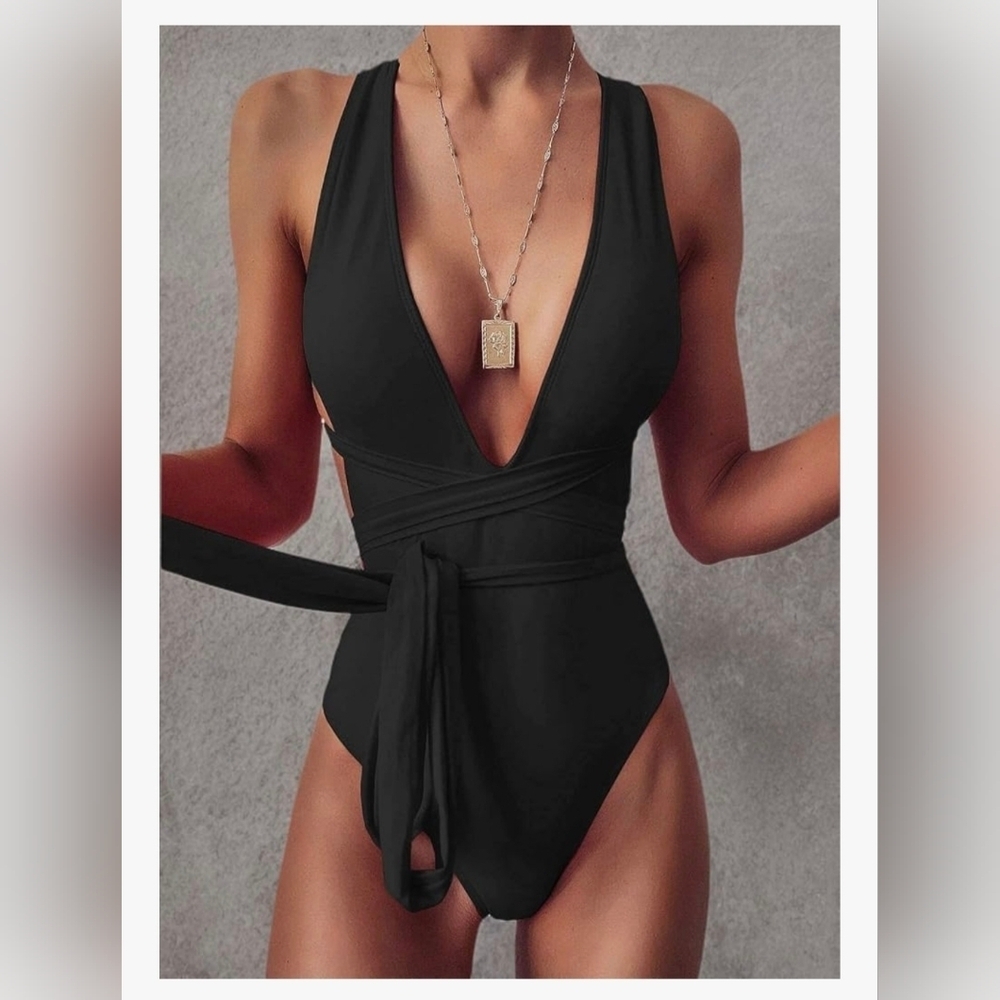 Lilosy Sexy Tie Criss Cross Plunge One Piece #1068 NWOT
